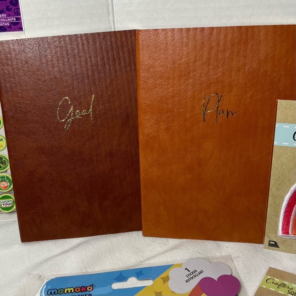 A LITTLE LUCK FOR YOU GIFT SET - Picture 9 of 15